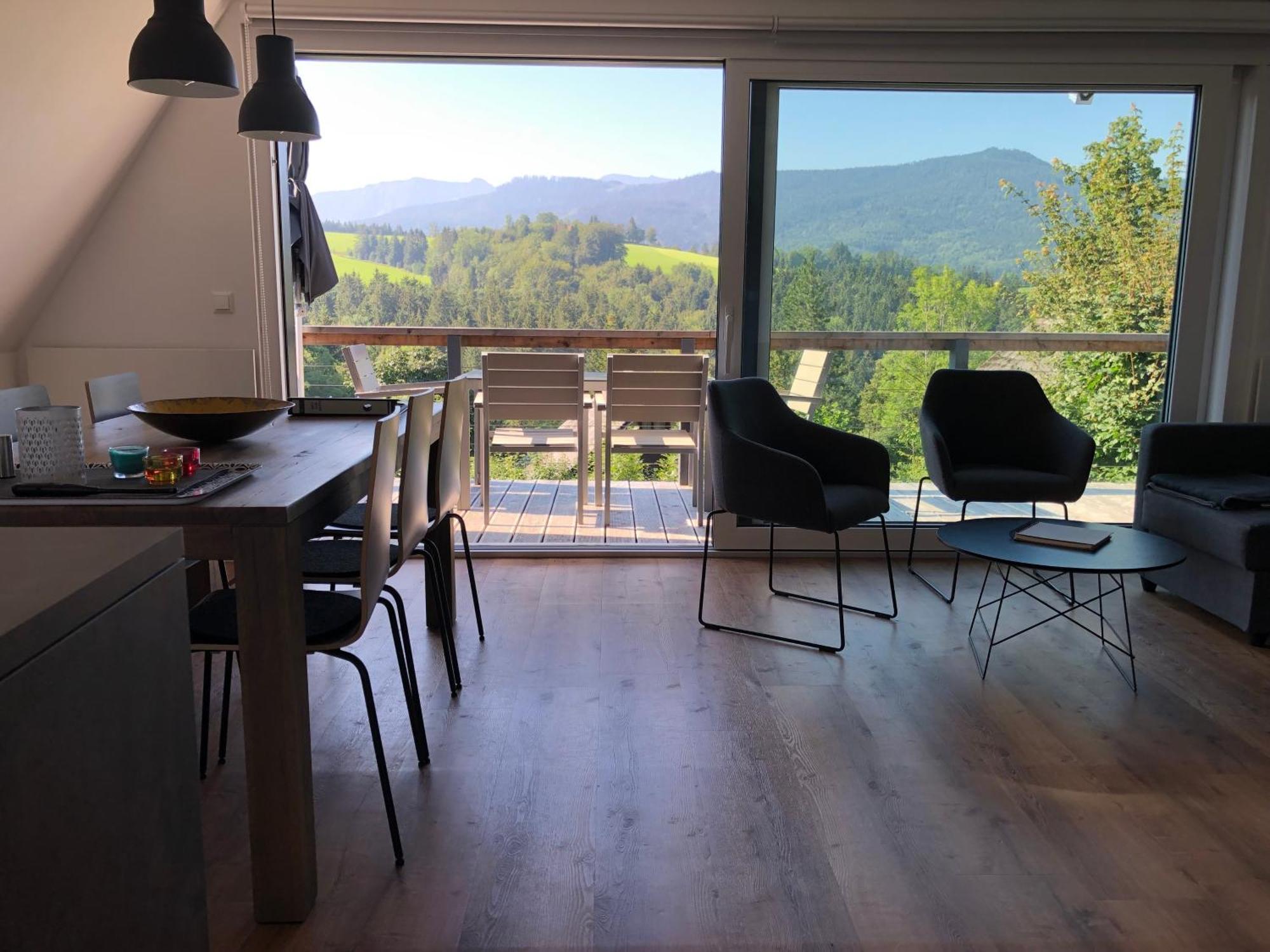 Haus Mit Bergblick Siegsdorf Exterior foto